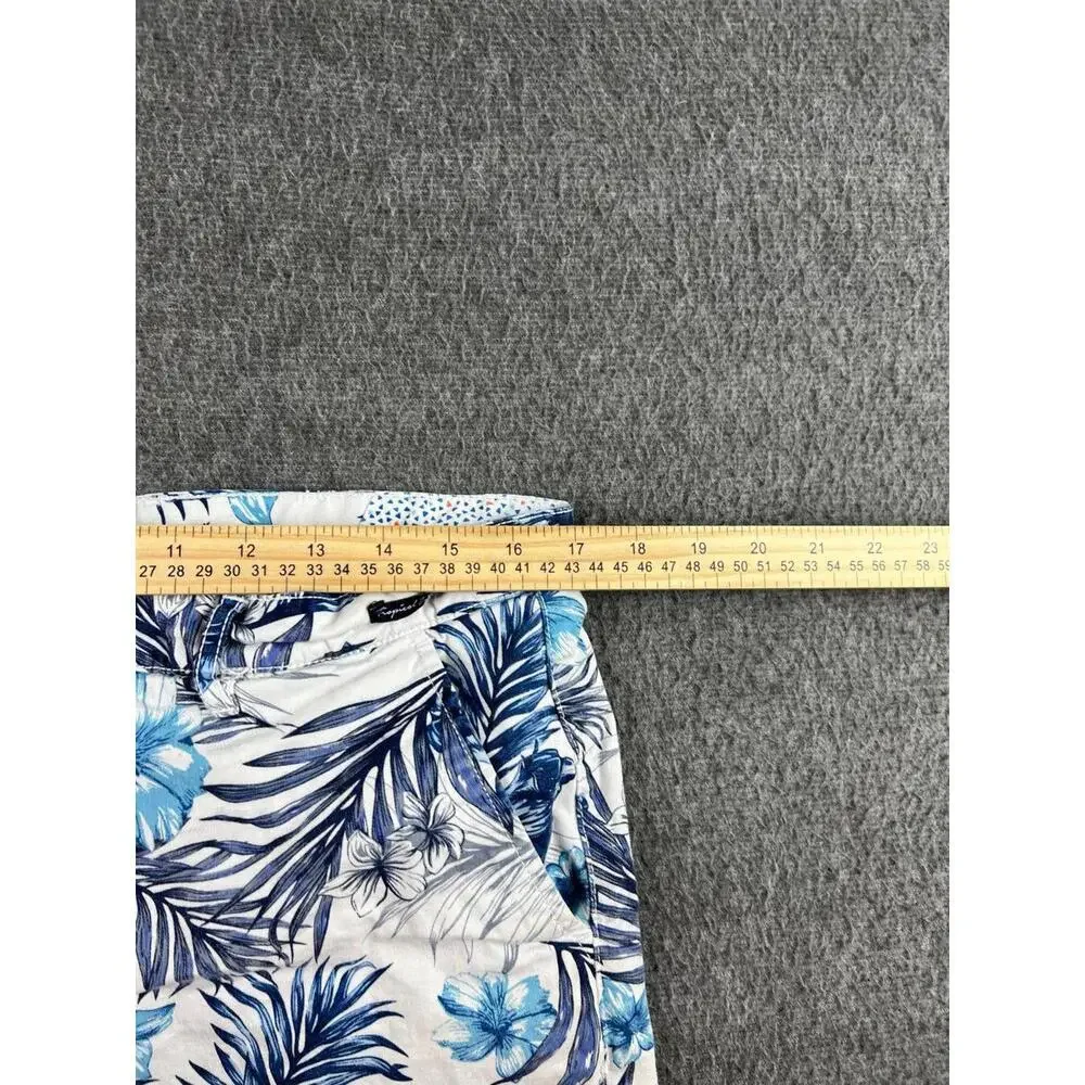 Cactus Man Men's Floral Print Bermuda Shorts‎ Size 34